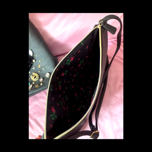 Betsy Johnson Large Black Studded Pins Tote w/ Small Crossbody. NWT! - Picture 15 of 16